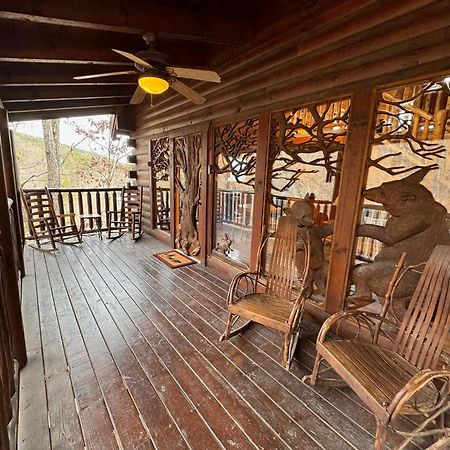 Smoky Paws - Exceptional Cabin, Stunning Mountain Views, Hot Tub, Tranquil, Gigabit Internet, Free L2 Ev 비둘기 포지 외부 사진