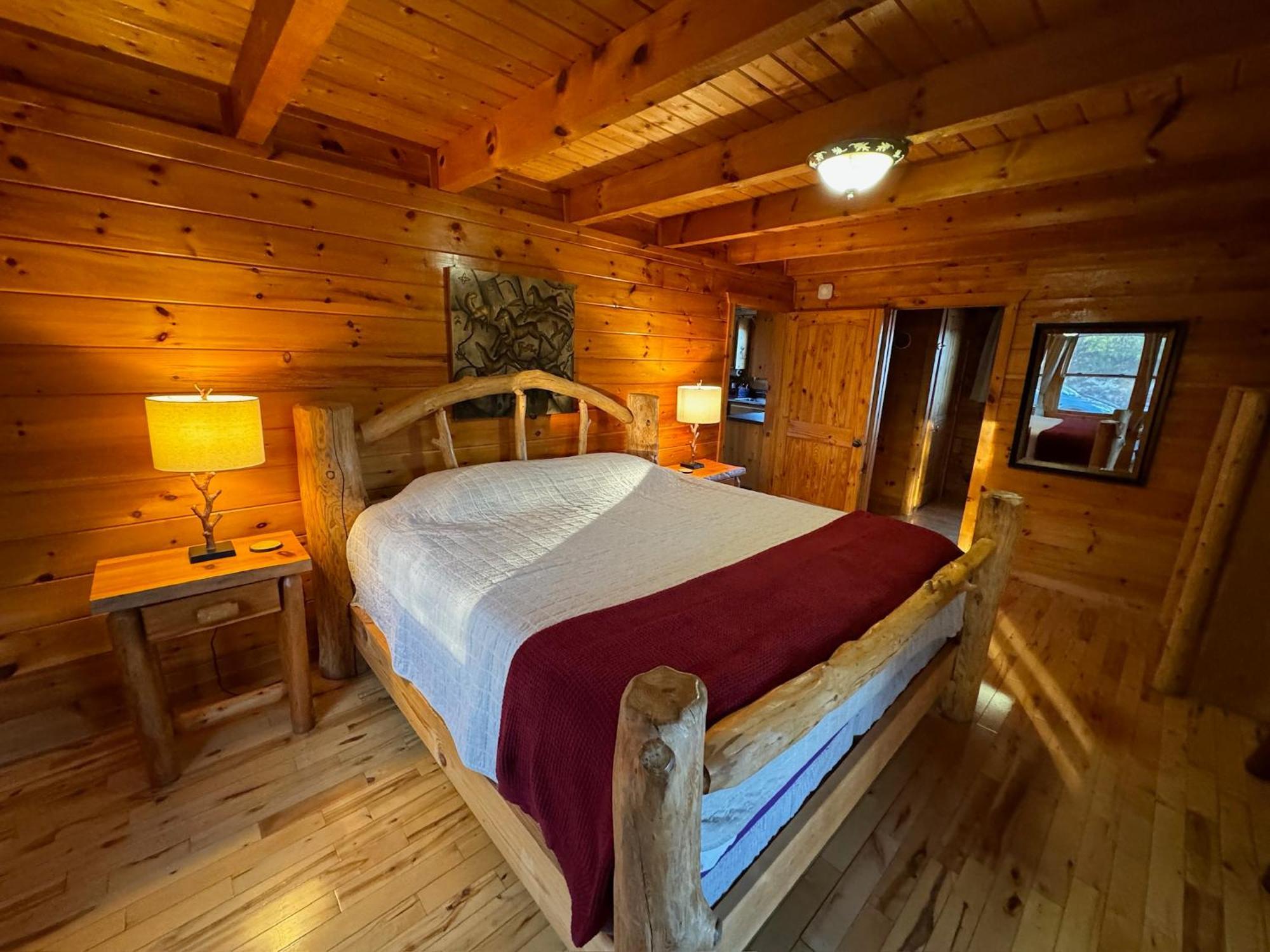 Smoky Paws - Exceptional Cabin, Stunning Mountain Views, Hot Tub, Tranquil, Gigabit Internet, Free L2 Ev 비둘기 포지 외부 사진