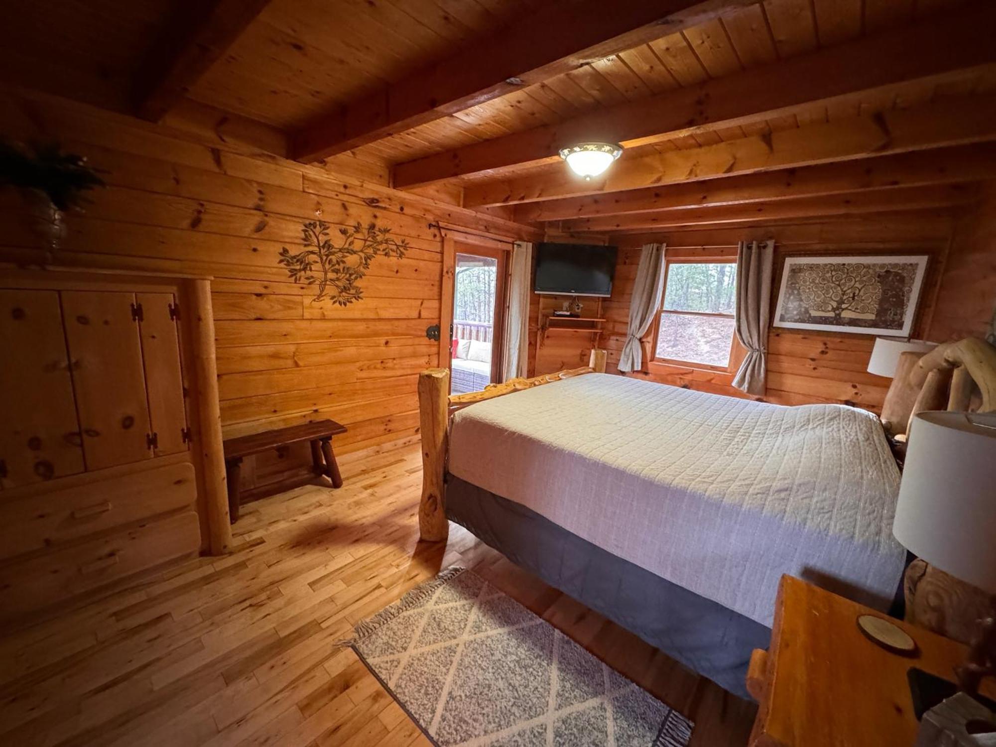 Smoky Paws - Exceptional Cabin, Stunning Mountain Views, Hot Tub, Tranquil, Gigabit Internet, Free L2 Ev 비둘기 포지 외부 사진